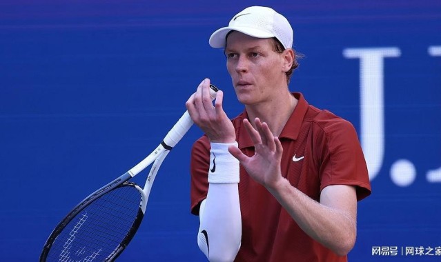 九游体育在线网站-辛纳复制阿卡换鞋战术完成逆转，黄泽林诠释什么才是虽败犹荣