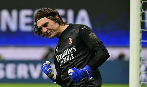 九游体育首页入口-机会虽少表现亮眼 特特鲁沙努用行动证明自己