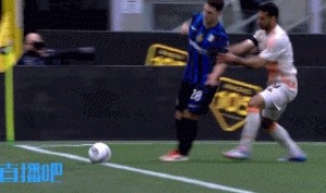 帕瓦尔14分钟伤退！帕瓦尔落地未站稳&amp;无法坚持，比塞克替补登场