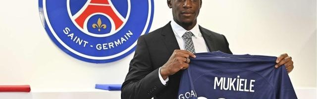 九游体育网页-【人物】全能后卫穆凯莱，最是加尔捷三中卫的菜