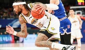 媒体人：辽宁签回莫兰德此前一直保密是为了防止广东“节外生枝”