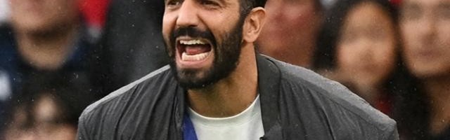 九游体育在线网站-5大刺头全部离队！曼联主帅坚信：完成重建 周末力拼曼城