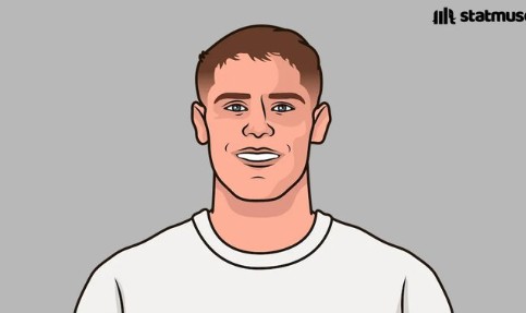 范德芬终结一年进球荒，收获个人欧战首球